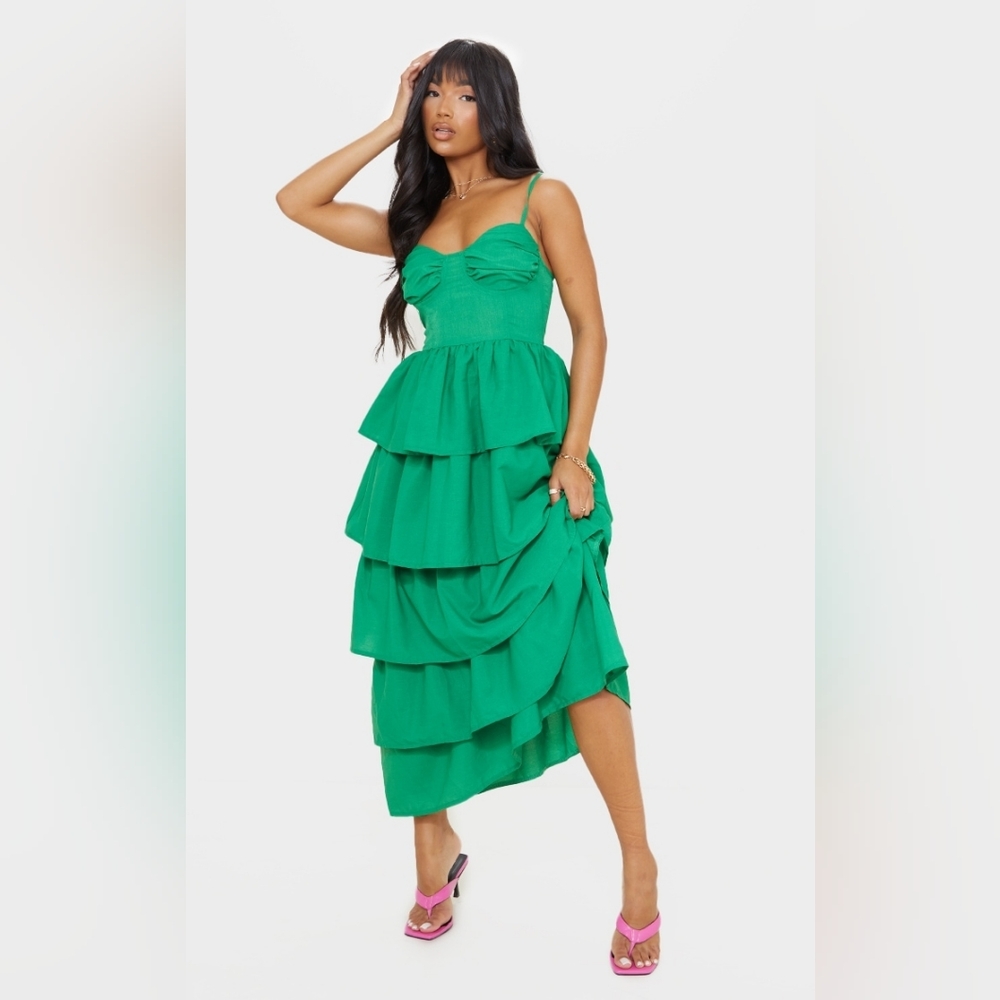 NWT Pretty Little Thing Tiered Dress